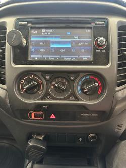 2017 Mitsubishi Triton GLX MQ MY17 4X4 Dual Range White