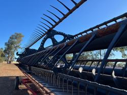 2012 CASE IH 2152 Red