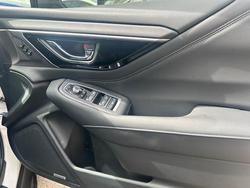 2025 Subaru Outback AWD Touring XT 6GEN MY25 AWD Crystal White