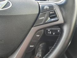 2014 Hyundai Veloster SR Turbo FS4 Series II Veloster Red