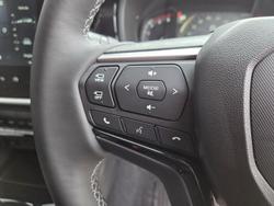2025 Isuzu MU-X LS-T