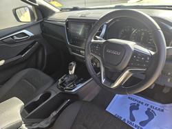 2025 Isuzu D-MAX LS-U