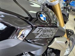2024 BMW R 1250 R Triple Black R 1250 Black