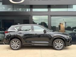 2025 Mazda CX-5 G35 Akera