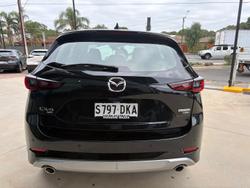 2025 Mazda CX-5 G35 Akera