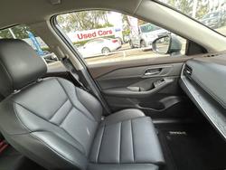 2024 Nissan X-TRAIL ST-L E-POWER