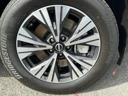 2024 Nissan X-TRAIL ST-L E-POWER