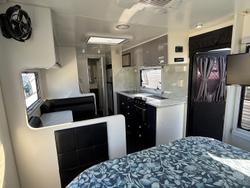 2017 On The Move Caravans Traxx