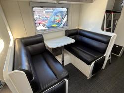 2017 On The Move Caravans Traxx