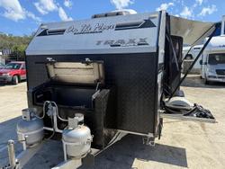 2017 On The Move Caravans Traxx