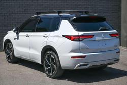 2023 Mitsubishi Outlander PHEV Exceed Tourer