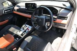 2023 Mitsubishi Outlander PHEV Exceed Tourer