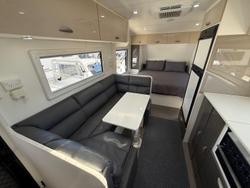 2018 TITANIUM Southern Star