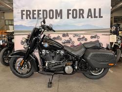 2025 Harley-davidson FLHC HERITAGE CLASSIC (117) Vivid Black