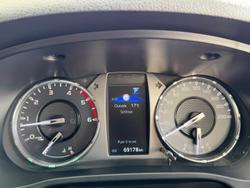 2022 Toyota Hilux SR5