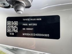 2022 Toyota Hilux SR5