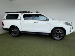 2022 Toyota Hilux SR5