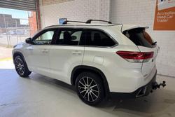 2017 Toyota Kluger Grande GSU50R White Pearl