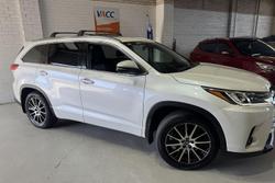 2017 Toyota Kluger Grande GSU50R White Pearl