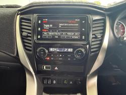 2017 Mitsubishi Pajero Sport Exceed