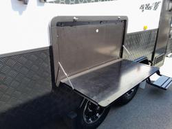 2025 Design RV Forerunner V5-2 20'6