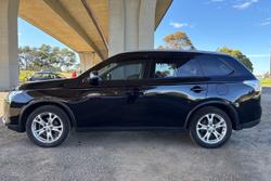 2014 Mitsubishi Outlander LS