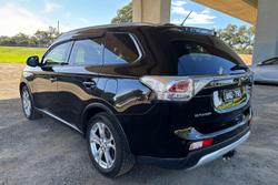 2014 Mitsubishi Outlander LS