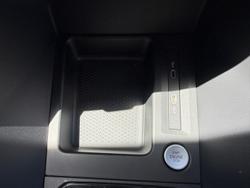 2025 Volkswagen Caddy TSI220