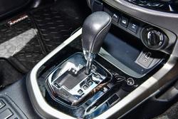 2020 Nissan Navara N-TREK