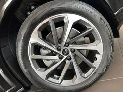 2025 Audi Q5 TFSI 150kW