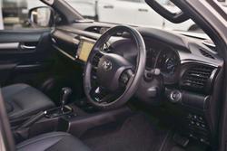 2023 Toyota Hilux Rogue