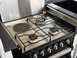 2025 JB Caravans Gatorx 17'10 Rd Lounge