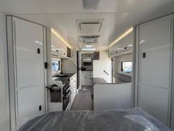 2025 JB Caravans Gatorx 17'10 Rd Lounge