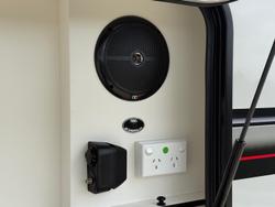 2025 Traveller Destination Track 15