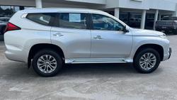 2021 Mitsubishi Pajero Sport GLX
