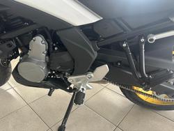 2025 CFMOTO 700MT MT White