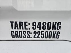 2004 Mitsubishi Beavertail