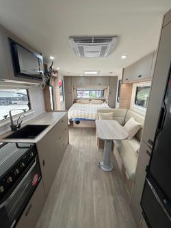 2025 JAYCO DISCOVERY 22.68-1.OB.DY-MY25
