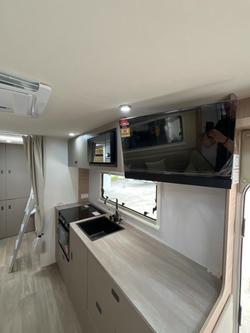 2025 JAYCO DISCOVERY 22.68-1.OB.DY-MY25