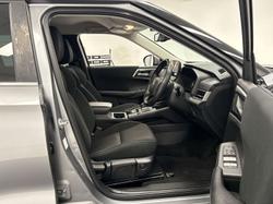 2022 Mitsubishi Outlander LS