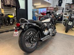 2021 Triumph BONNEVILLE SPEEDMASTER Black