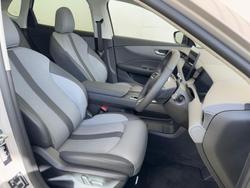 2025 MG MGS5 EV Essence 62