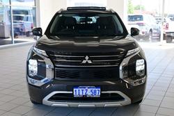 2024 Mitsubishi Outlander Exceed