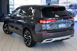 2024 Mitsubishi Outlander Exceed