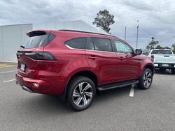 2025 Isuzu MU-X LS-T