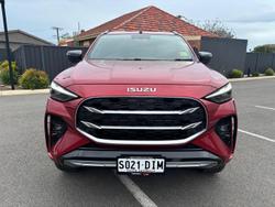 2025 Isuzu MU-X LS-T MY25.5 4X4 Dual Range Magnetic Red