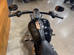 2016 Harley-davidson FXSB SOFTAIL BREAKOUT Black