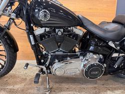 2016 Harley-davidson FXSB SOFTAIL BREAKOUT Black