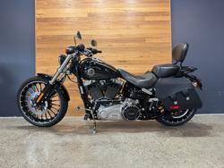 2016 Harley-davidson FXSB SOFTAIL BREAKOUT Black
