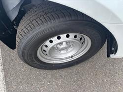 2025 Isuzu D-MAX SX High Ride MY25.5 4x2 Mineral White